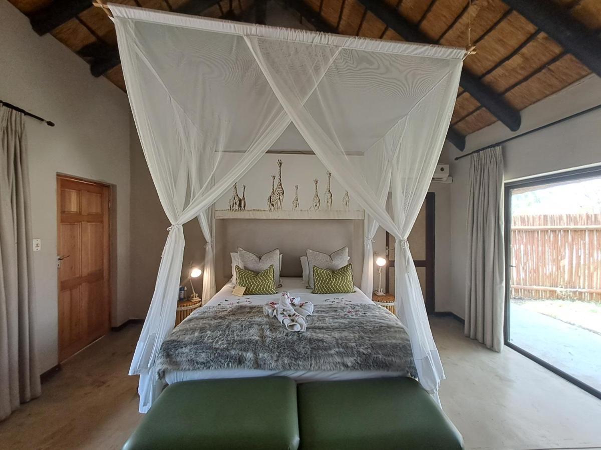 Xanatseni Private Camp Lodge