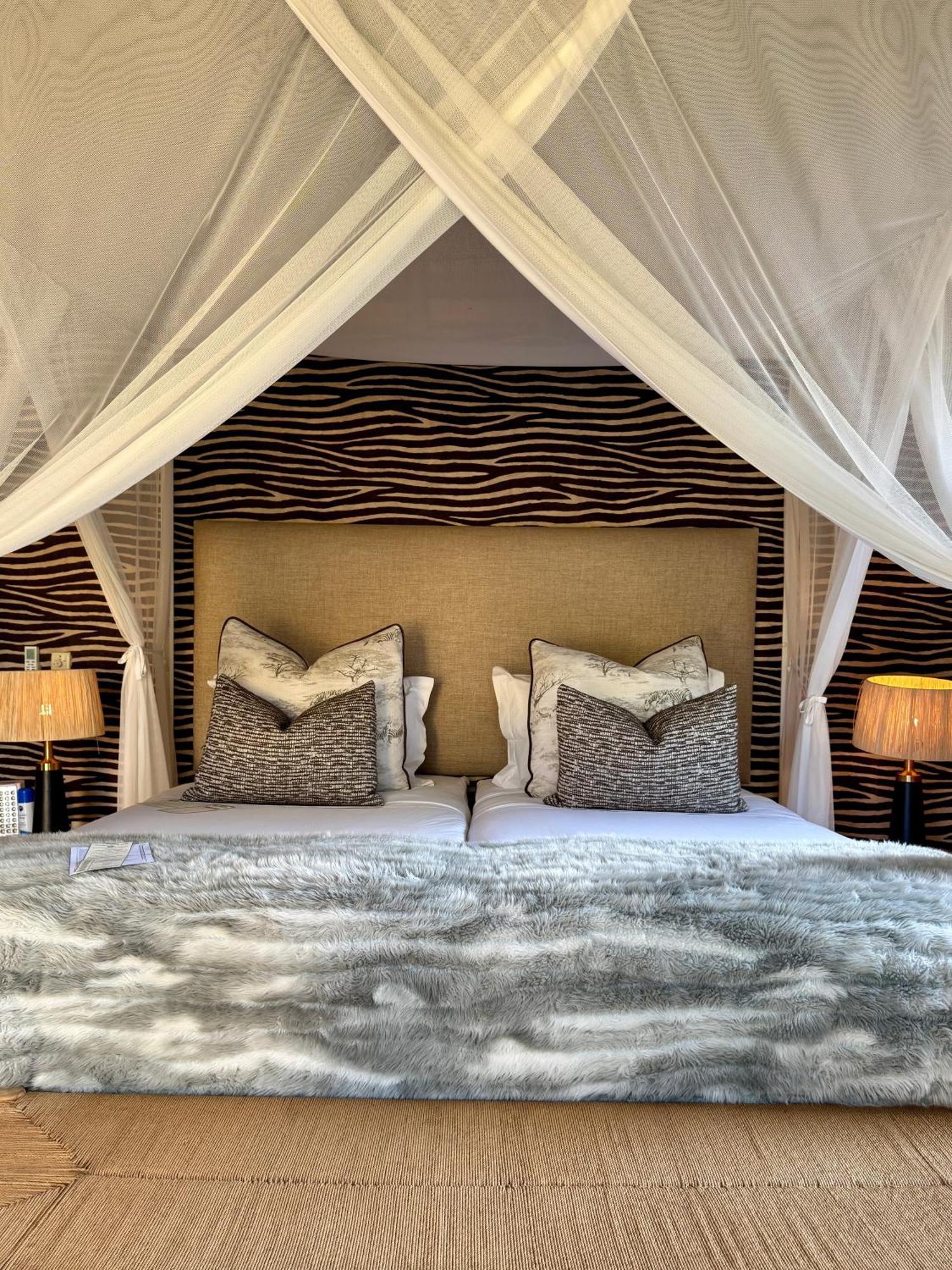 Xanatseni Private Camp Lodge