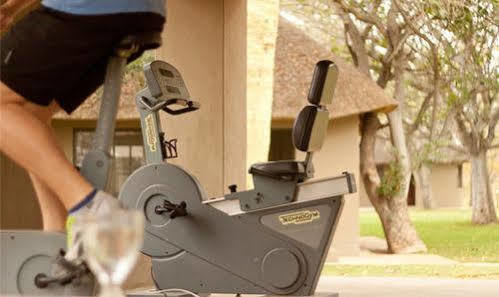 Xanatseni Private Camp Lodge *